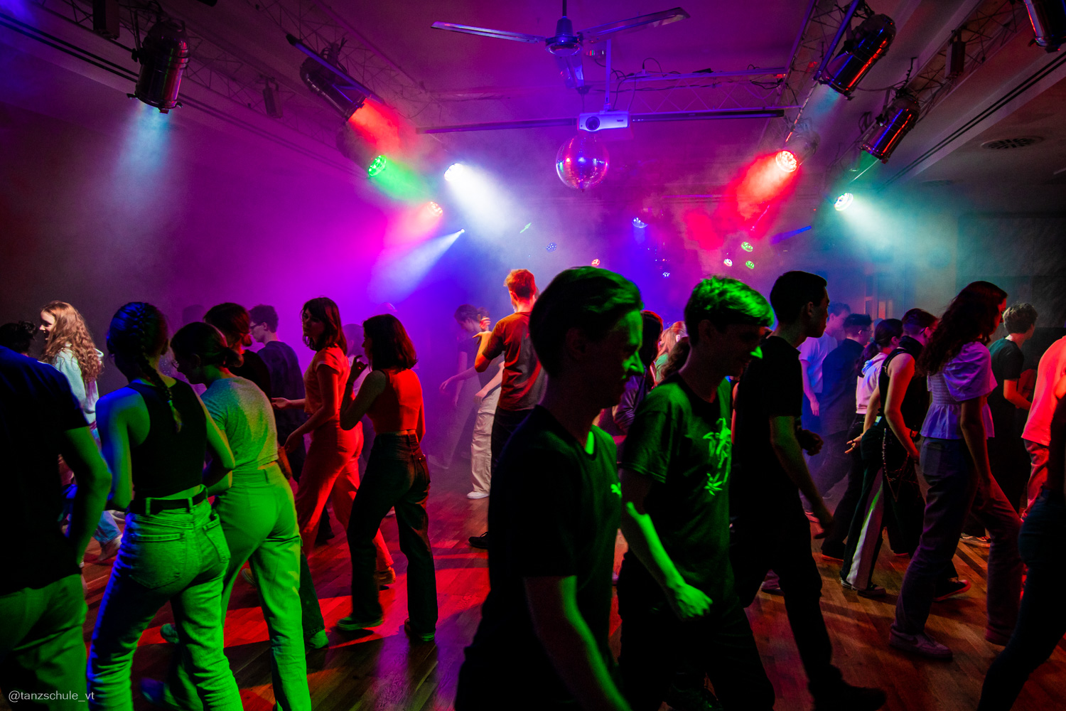 20230325 Ballcheck Tanzparty 4991